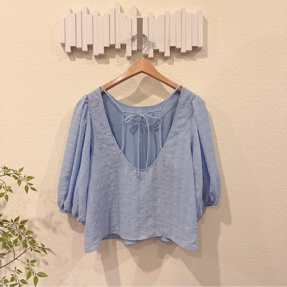 ASTR The Label Puff Short Sleeve Gauze Oversize Blouse Top Blue Size Small NWT - Picture 5 of 6
